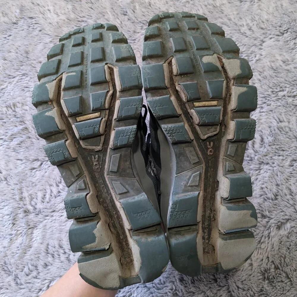 On Running Cloudventure Green Hiking Trail Runners Size 7